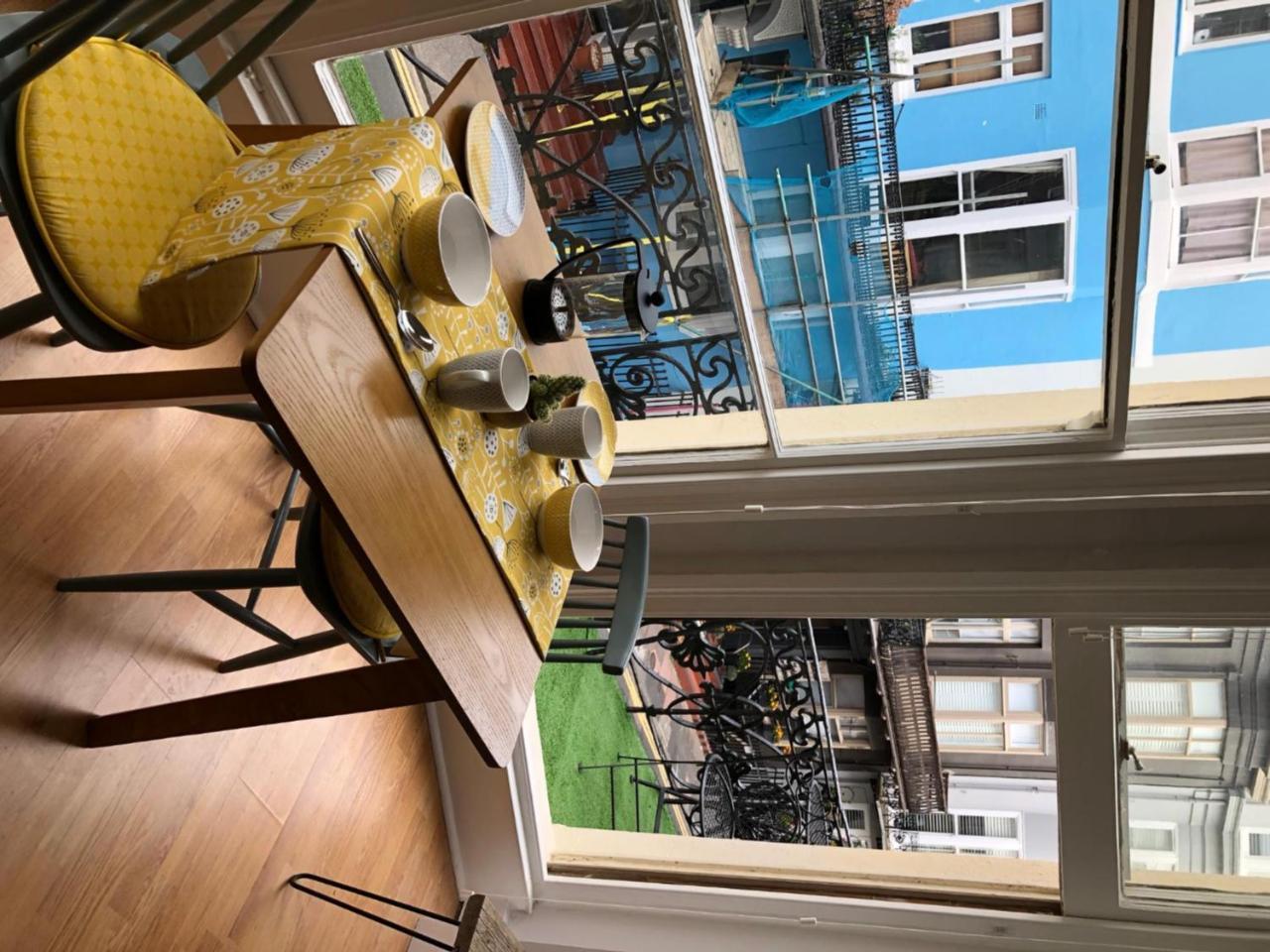 Striking Seaside One Bed Balcony Flat In Brighton Leilighet Eksteriør bilde